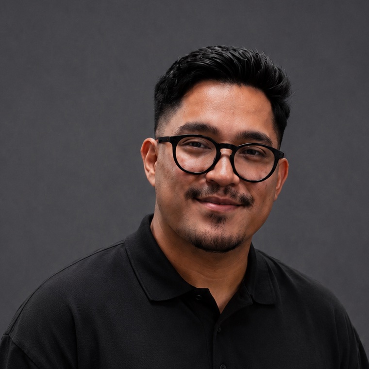 Portrait of Jef Castro